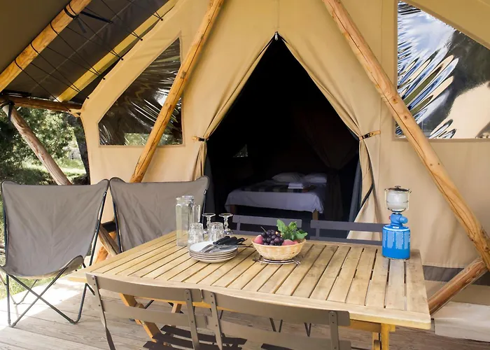 Citykamp Valkenburg - Maastricht אתר קמפינג Valkenburg aan de Geul